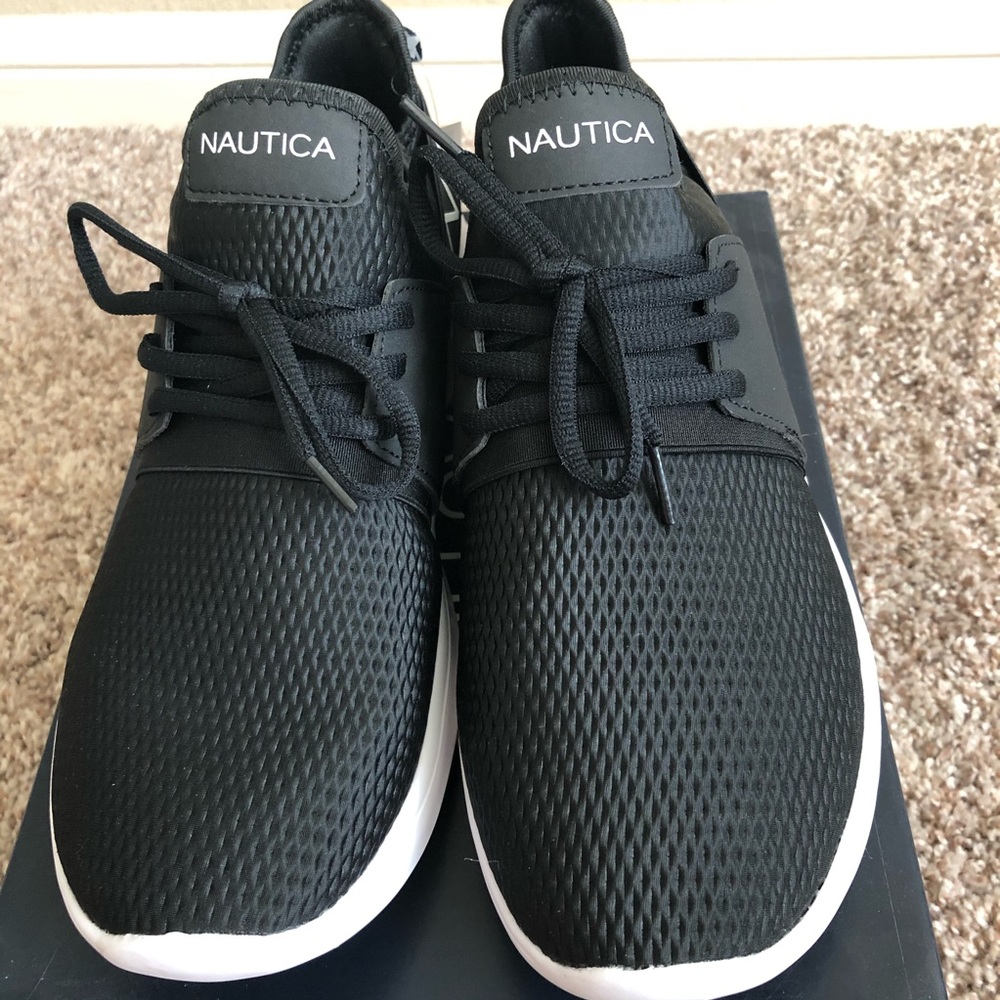Nautica trainer